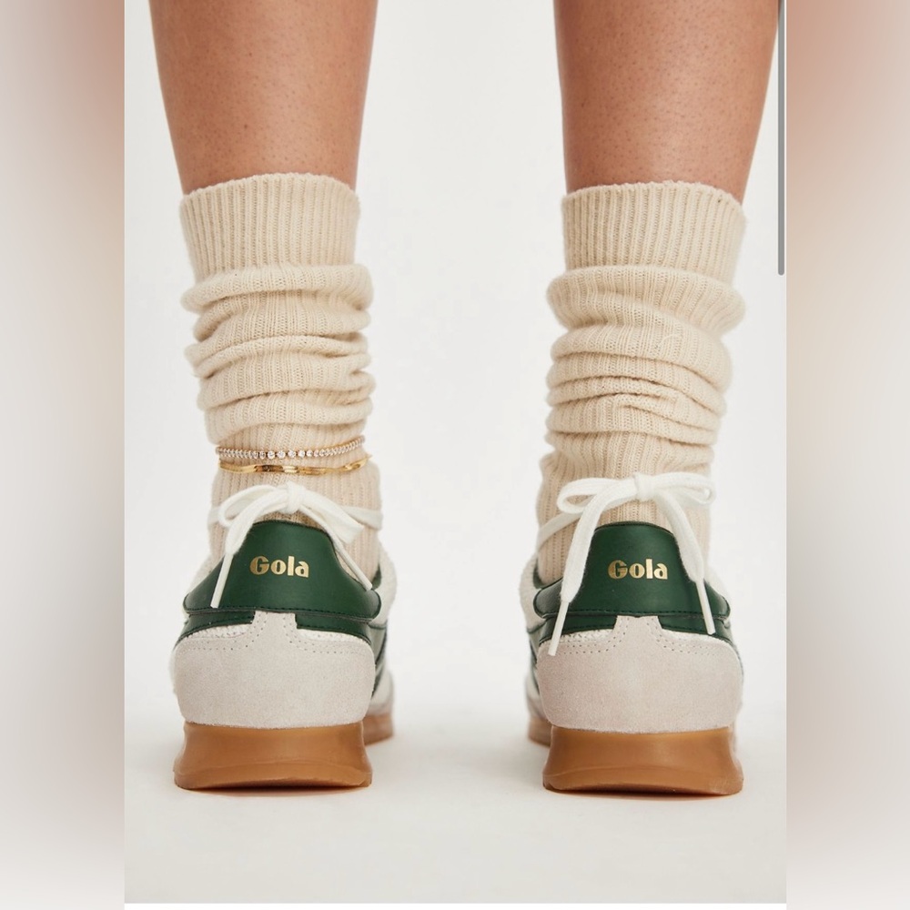 Gola Classics Low-Top Sneakers – White & Green – Women’s 9